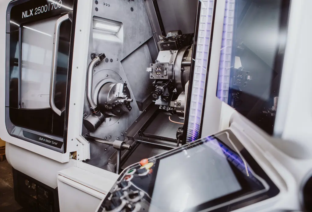 DMG Mori NLX 2500SY / 700